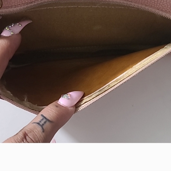 Chanel Pink  Caviar Zip Around Wallet - Picture 8 of 12